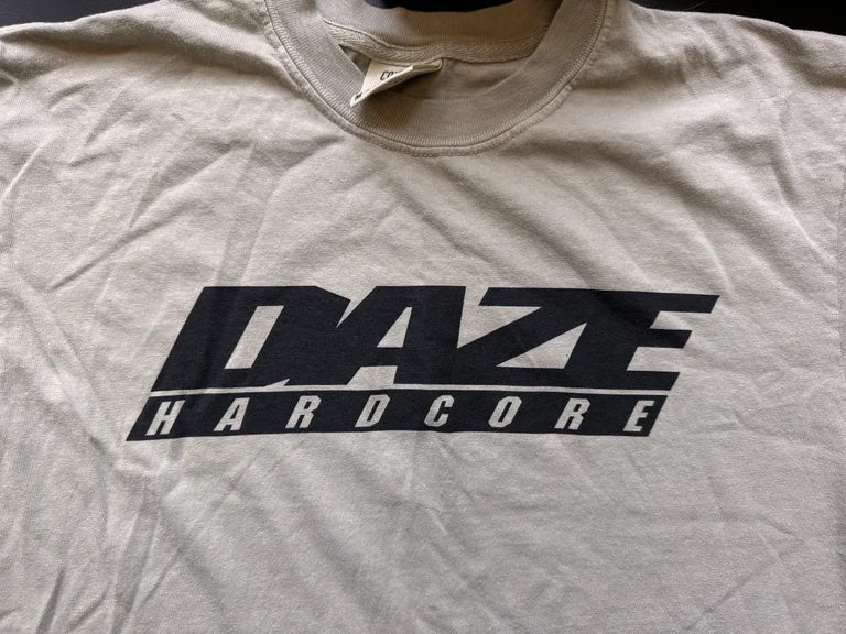 Daze Hardcore -  Shirt (Sandstone/Black)